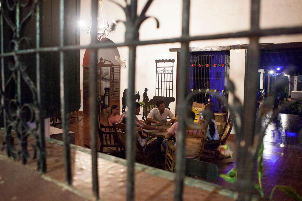 Cafe Mompox - Colonial House Apartment Exterior photo